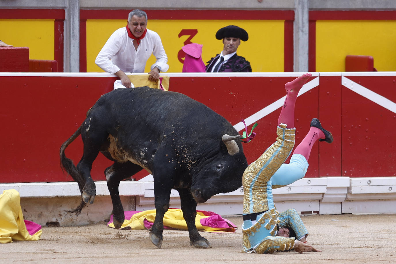 Así ha sido la terrible cogida a Rubén Pinar