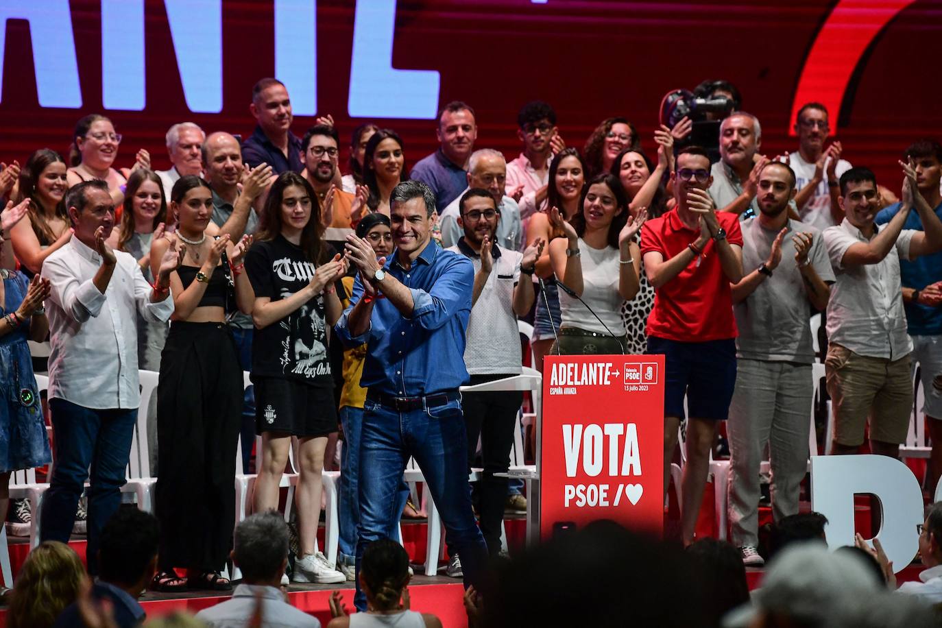 Así ha sido el mitin de Pedro Sánchez en Valencia con motivo de la campaña electoral