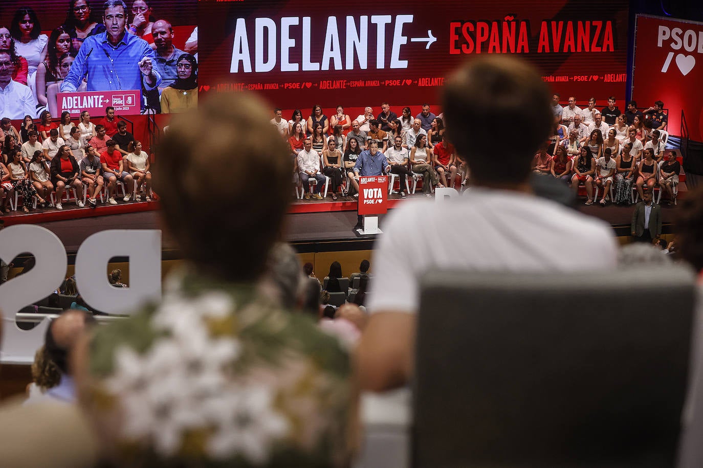 Así ha sido el mitin de Pedro Sánchez en Valencia con motivo de la campaña electoral