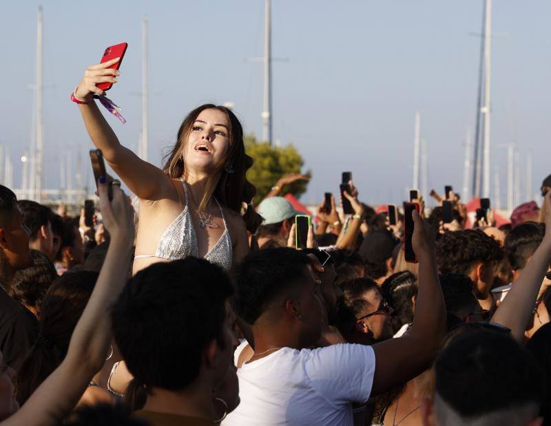 La Marina de Valencia vibra con el Latin Fest