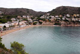 Imagen de la playa del Portet, situada en el municipio de Teulada Moraira