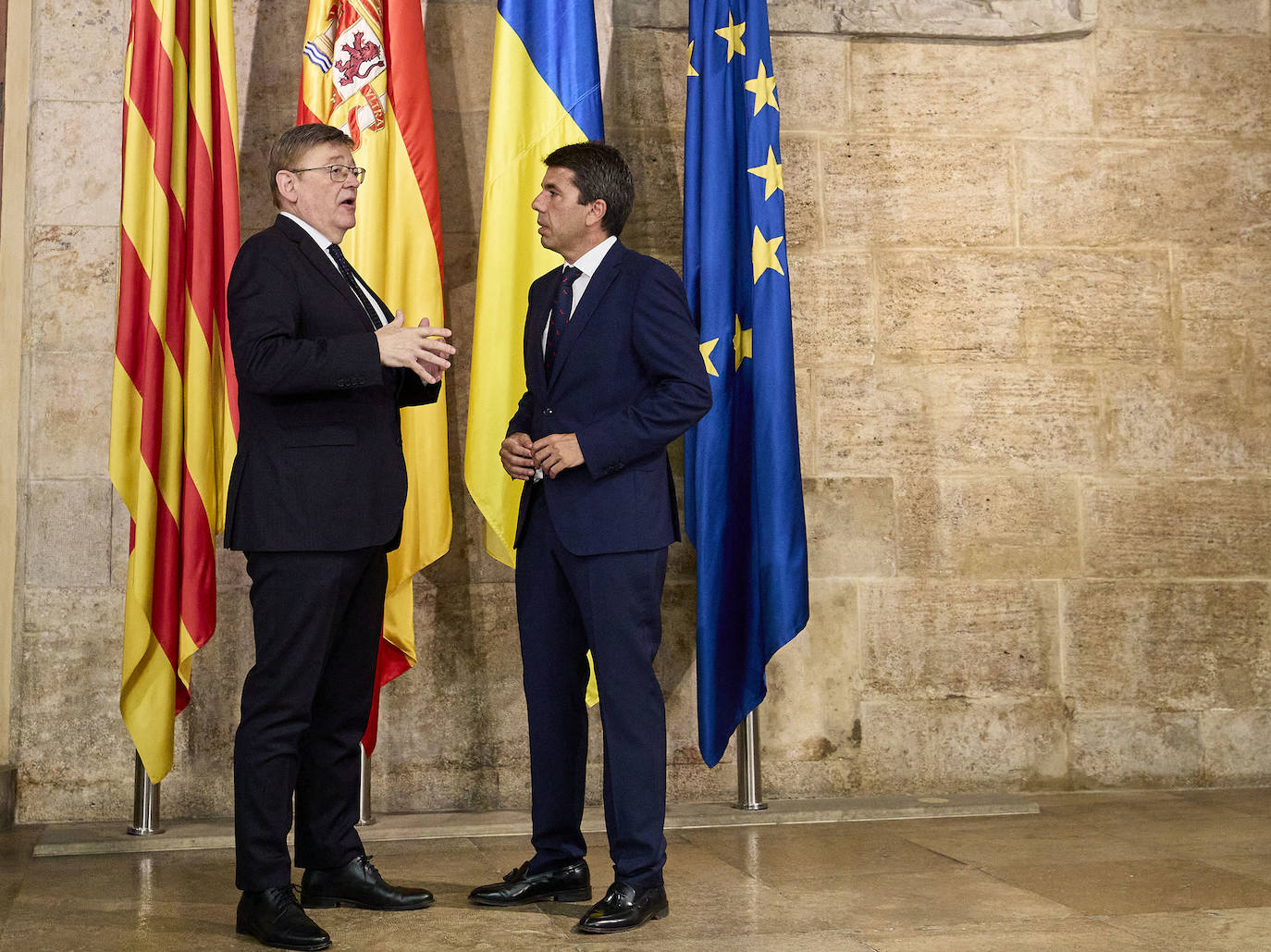 Así ha sido la toma de posesión de Carlos Mazón como presidente de la Generalitat