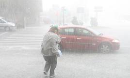 Tornado de agua y granizo en Valencia