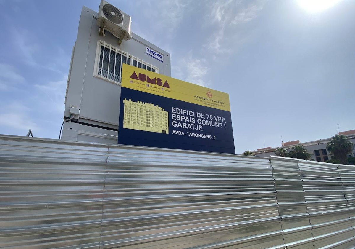 Promoción de viviendas de Aumsa, en la avenida de Los Naranjos de Valencia.