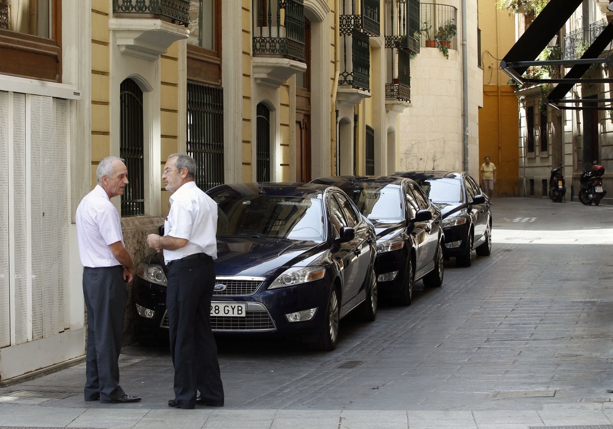 Coches oficiales.