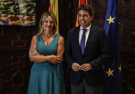 La consellera Nuria Montes y Carlos Mazón.