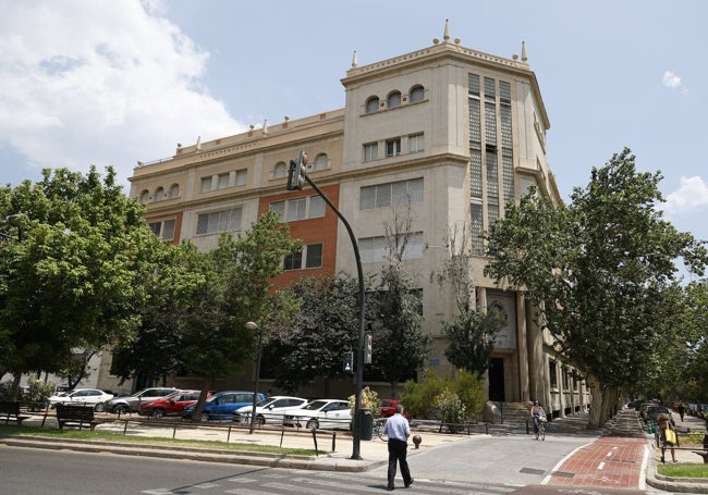 Colegio El Pilar, obra de Goerlich.