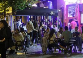 Una terraza de la zona de Ciudad Jardín, en imagen de archivo.