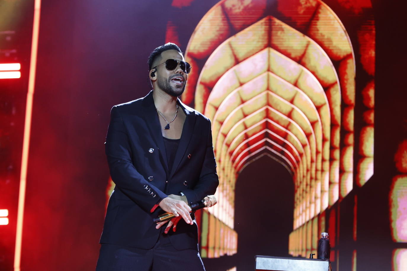 Romeo Santos trae su ritmo latino a Valencia