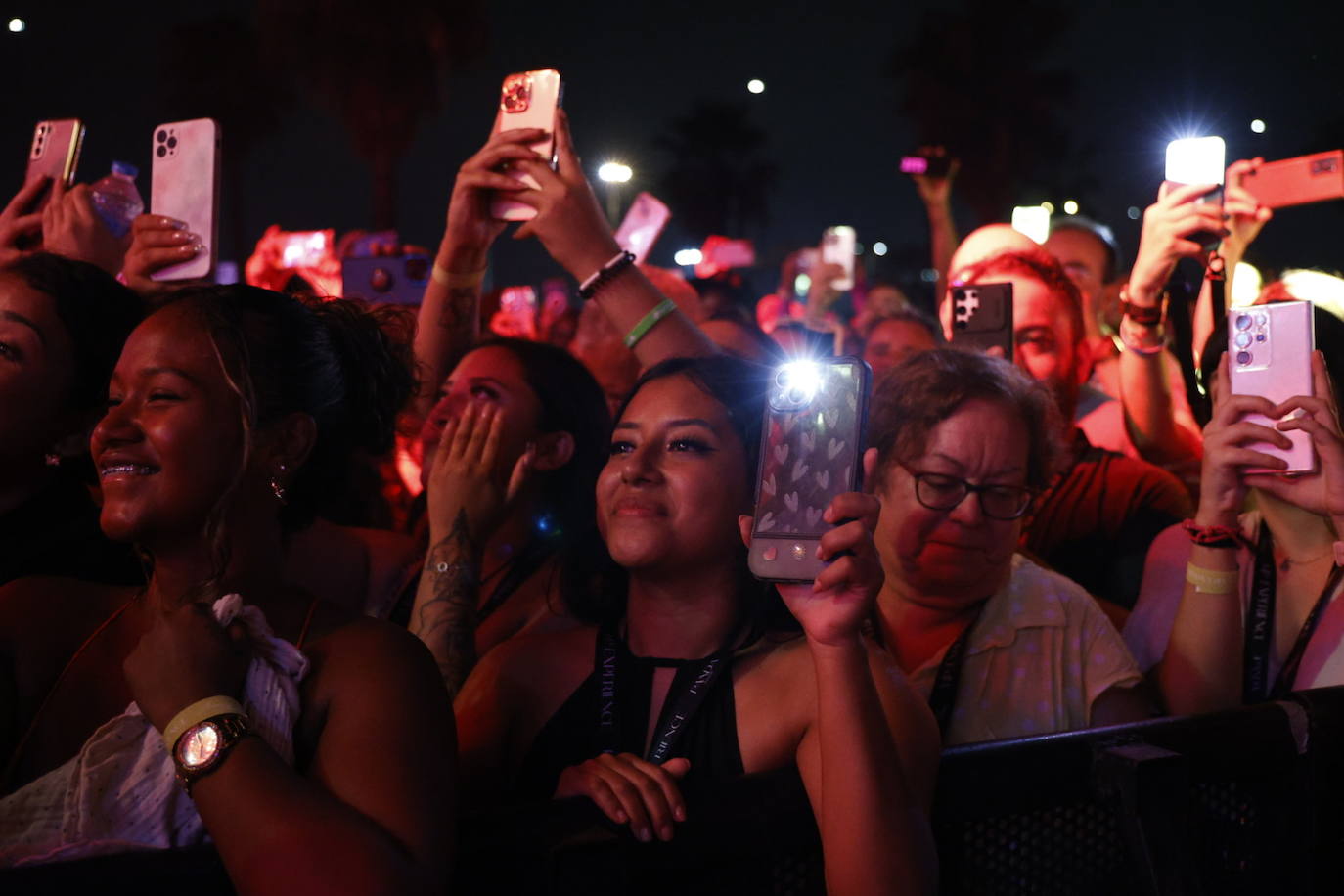 Romeo Santos trae su ritmo latino a Valencia