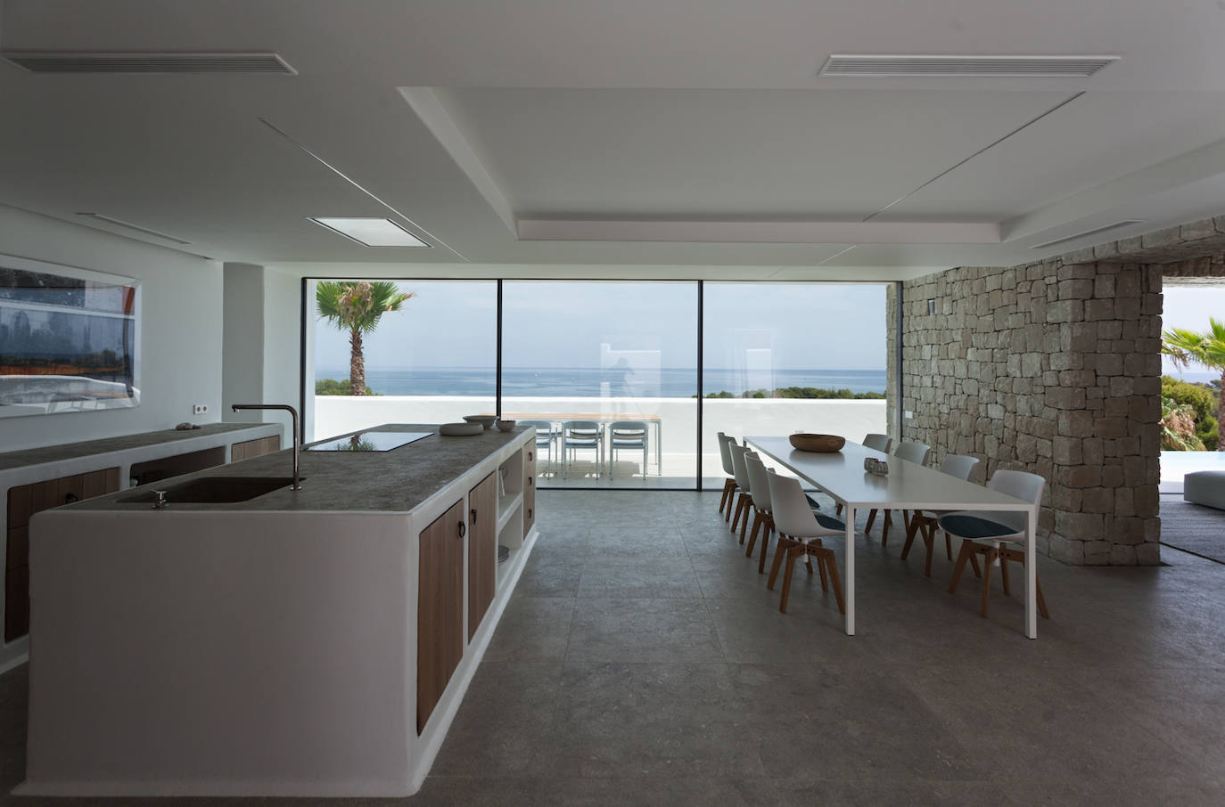 La cocina de una vivienda proyectada por Antonio Altarriba en les Rotes.