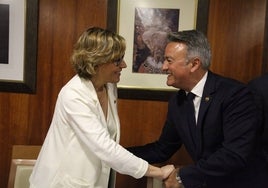 Rosa Cardona y José Chulvi, tras la investidura de la alcaldesa.