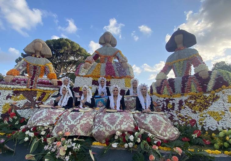 La Batalla de las Flores 2023 en Valencia, en imágenes