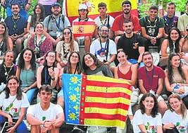 Uno de los grupos de valencianos que han viajado a Lisboa.