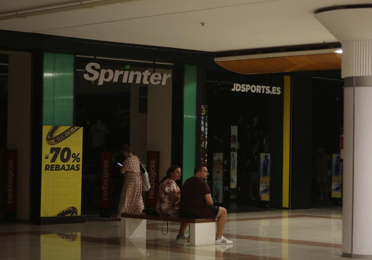 Una avería deja sin luz el barrio de Campanar de Valencia