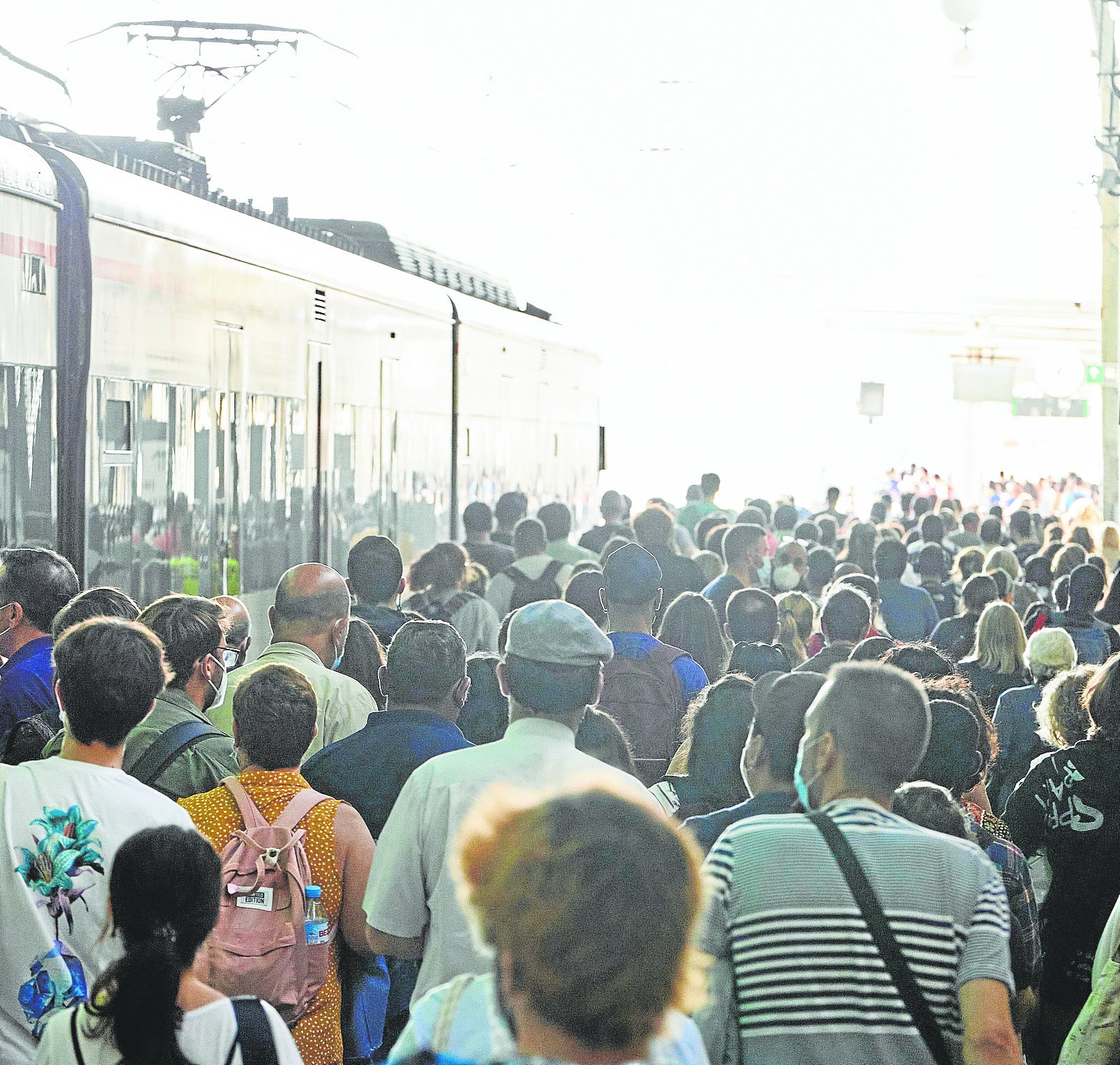 Pasajeros en la Estación del Norte