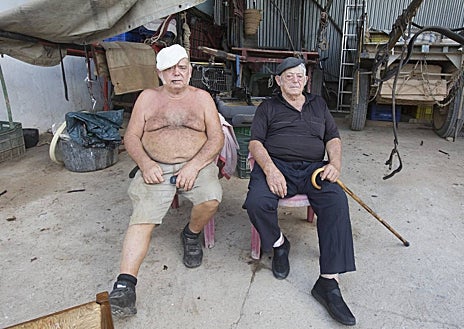 Imagen secundaria 1 - La Torre: la última barraca frente a Sociópolis