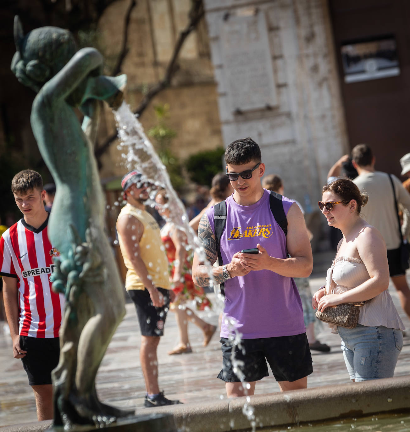 Valencia se llena de turistas en pleno puente de agosto