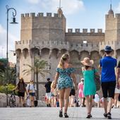 Los turistas dan vida a Valencia