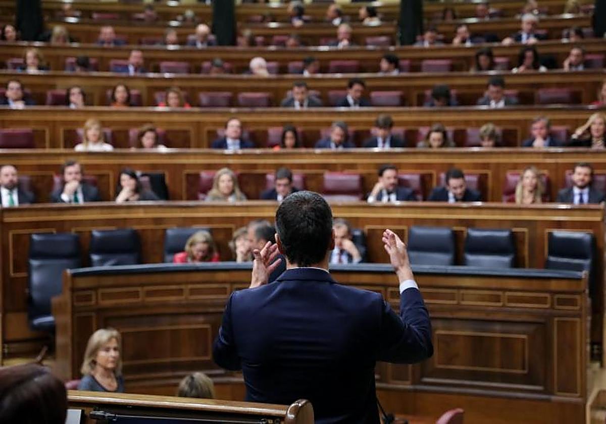 Cuándo es la investidura y qué pasa si Feijóo no logra la mayoría: el fantasma de la repetición de elecciones después de Reyes