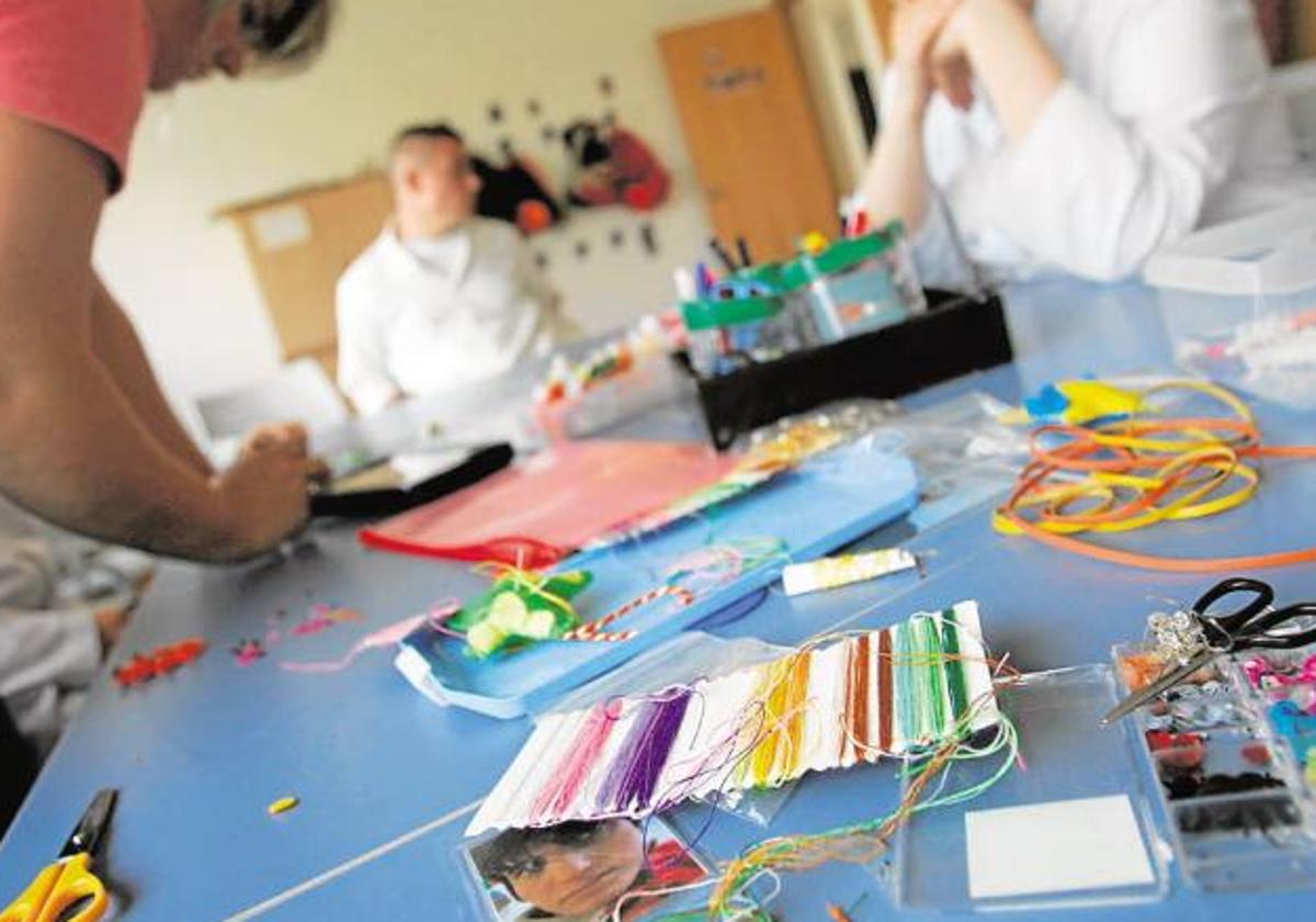 Jóvenes con autismo en una clase de educación especial., en una imagen de archivo.