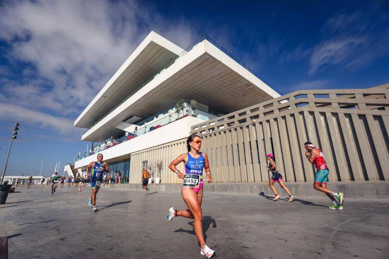 Imagen principal - Mediterránea Triatlon en la Comununitat en sus últimas ediciones