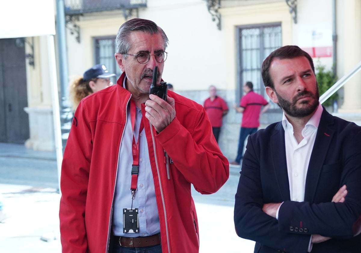 José María Ángel, secretario autonómico de Emergencias, y Salvador Almenar, director general.