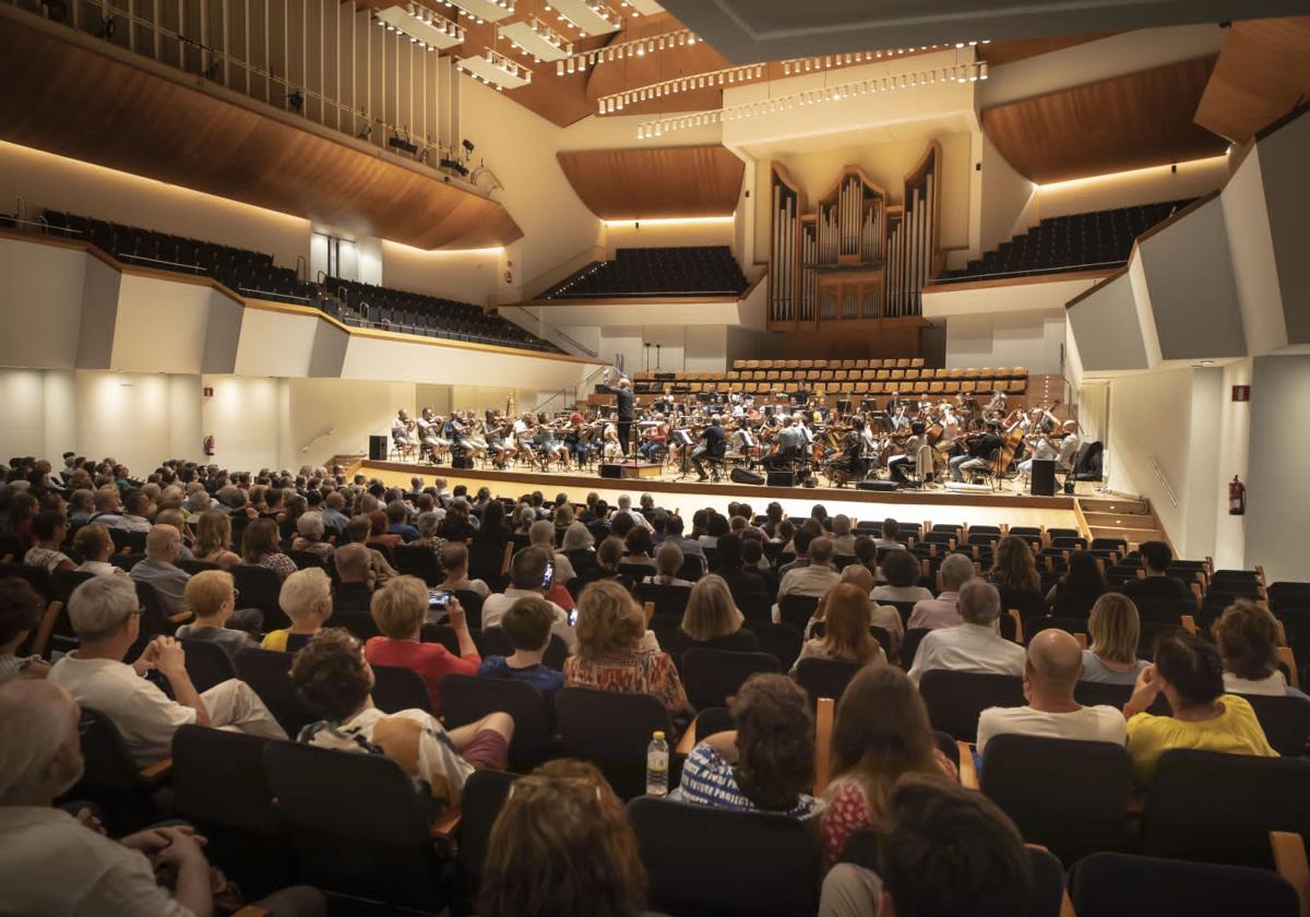 El público regresa al Palau de la Música tras cuatro años cerrado