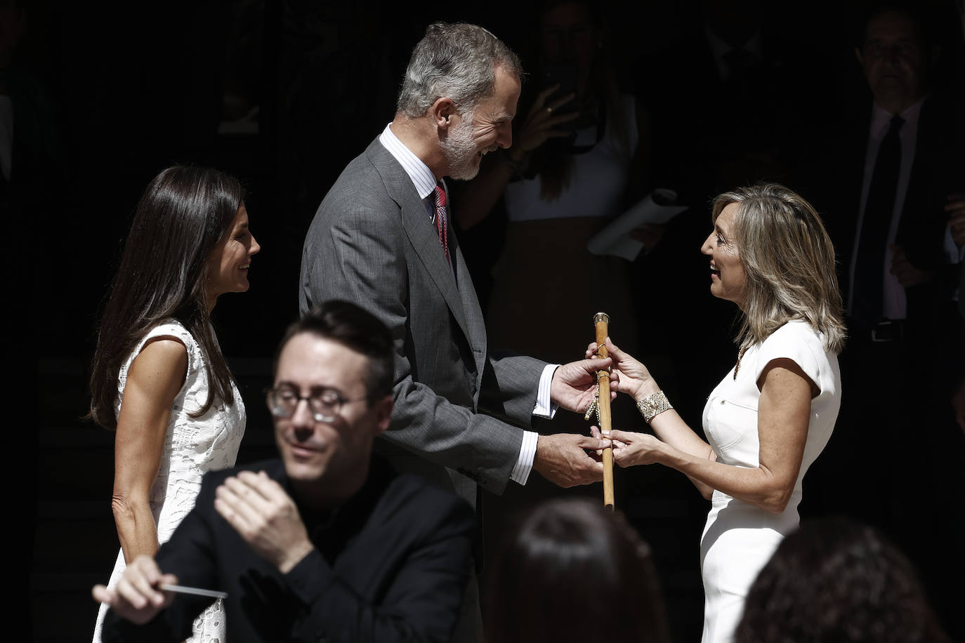 El entrañable gesto de Letizia con Felipe VI en Pamplona