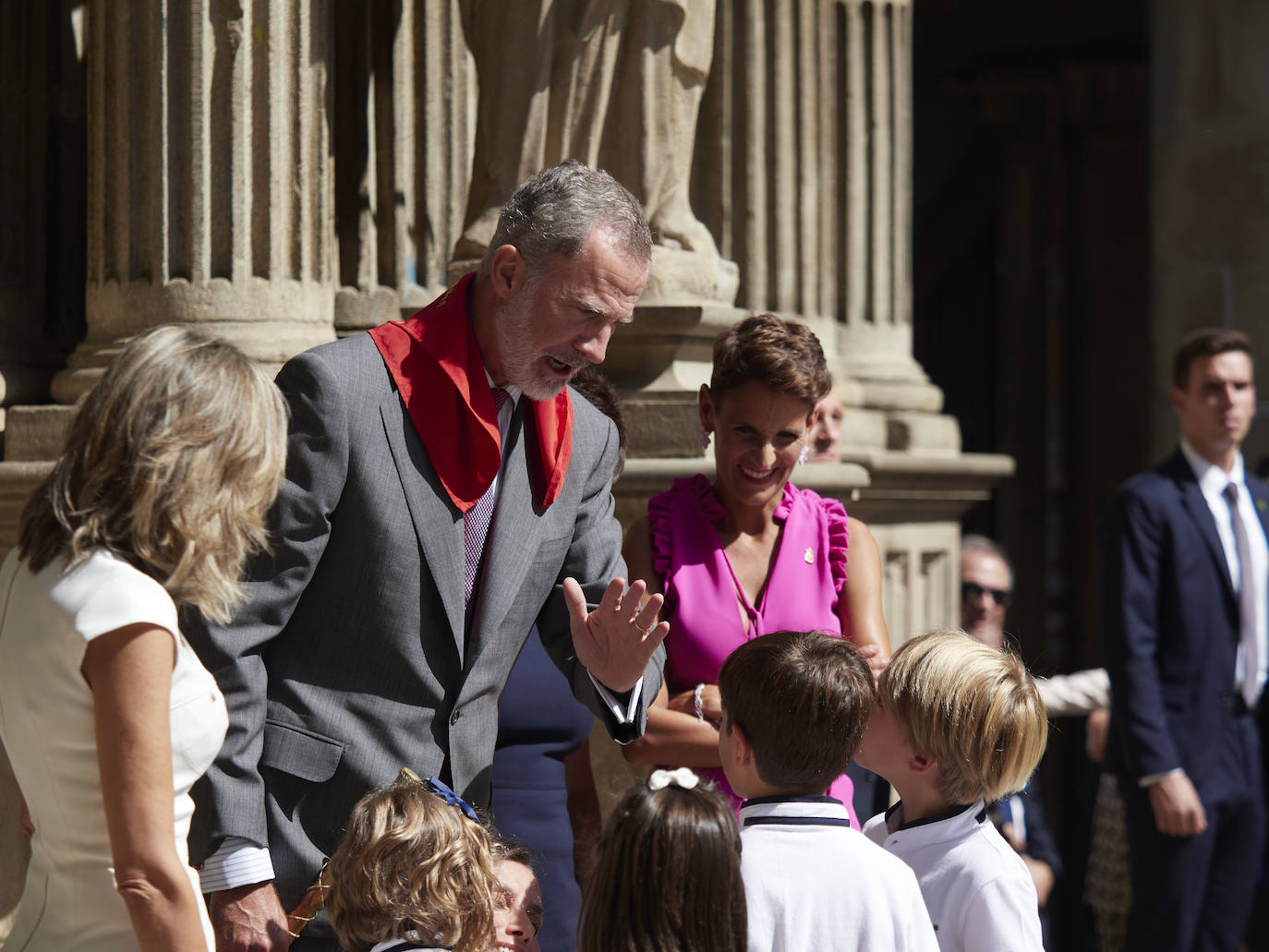 El entrañable gesto de Letizia con Felipe VI en Pamplona