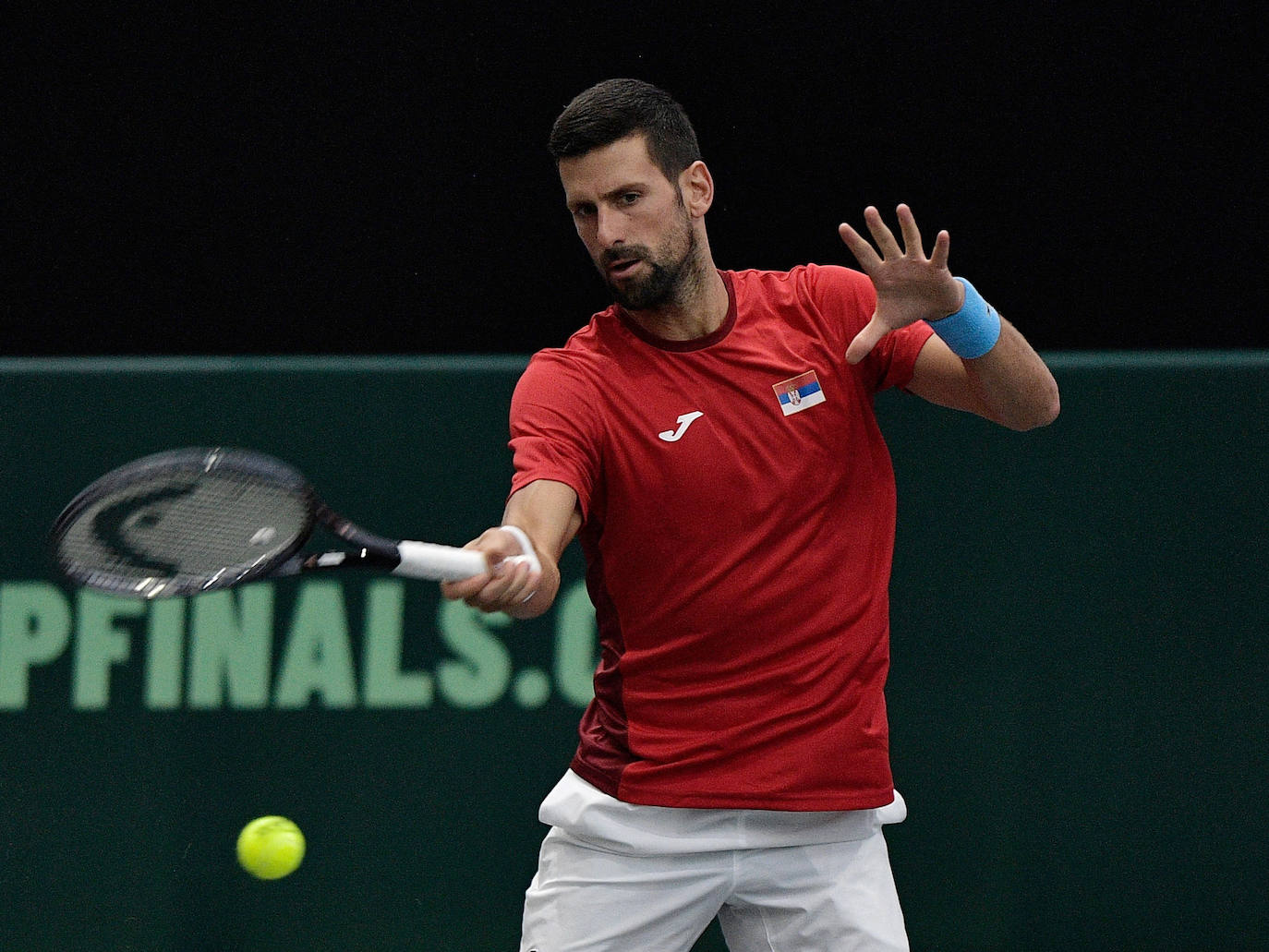 Djokovic se entrena en Valencia