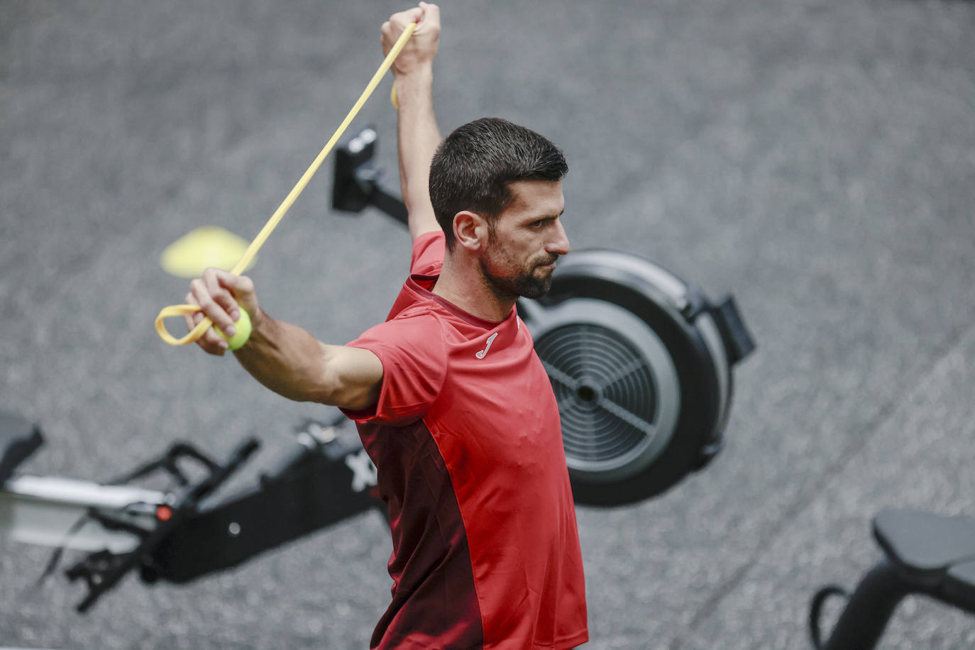 Djokovic se entrena en Valencia