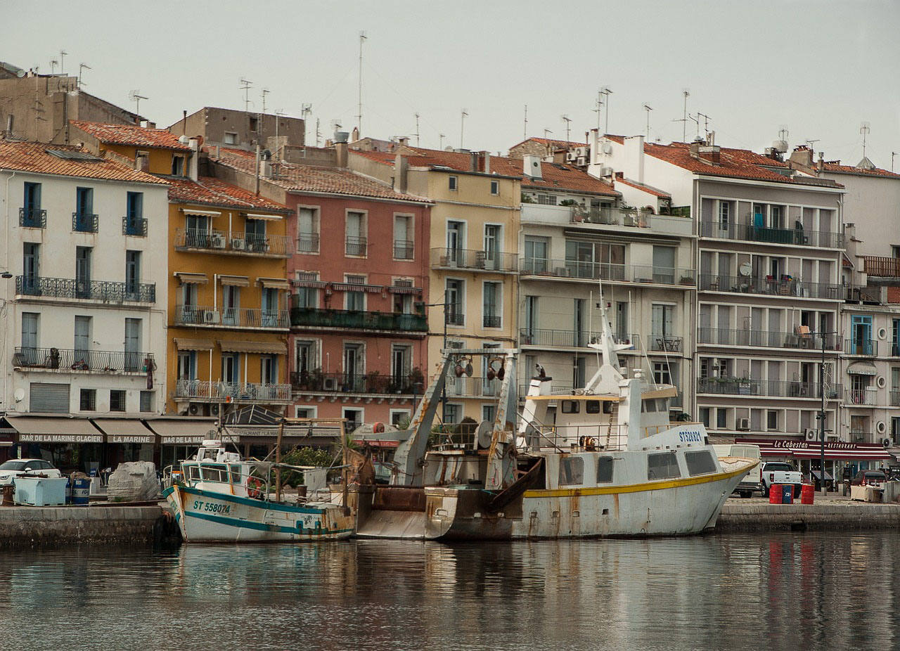 Sète (Occitania - Francia). El pueblo alberga el puerto pesquero más grande de Francia en el Mediterráneo.