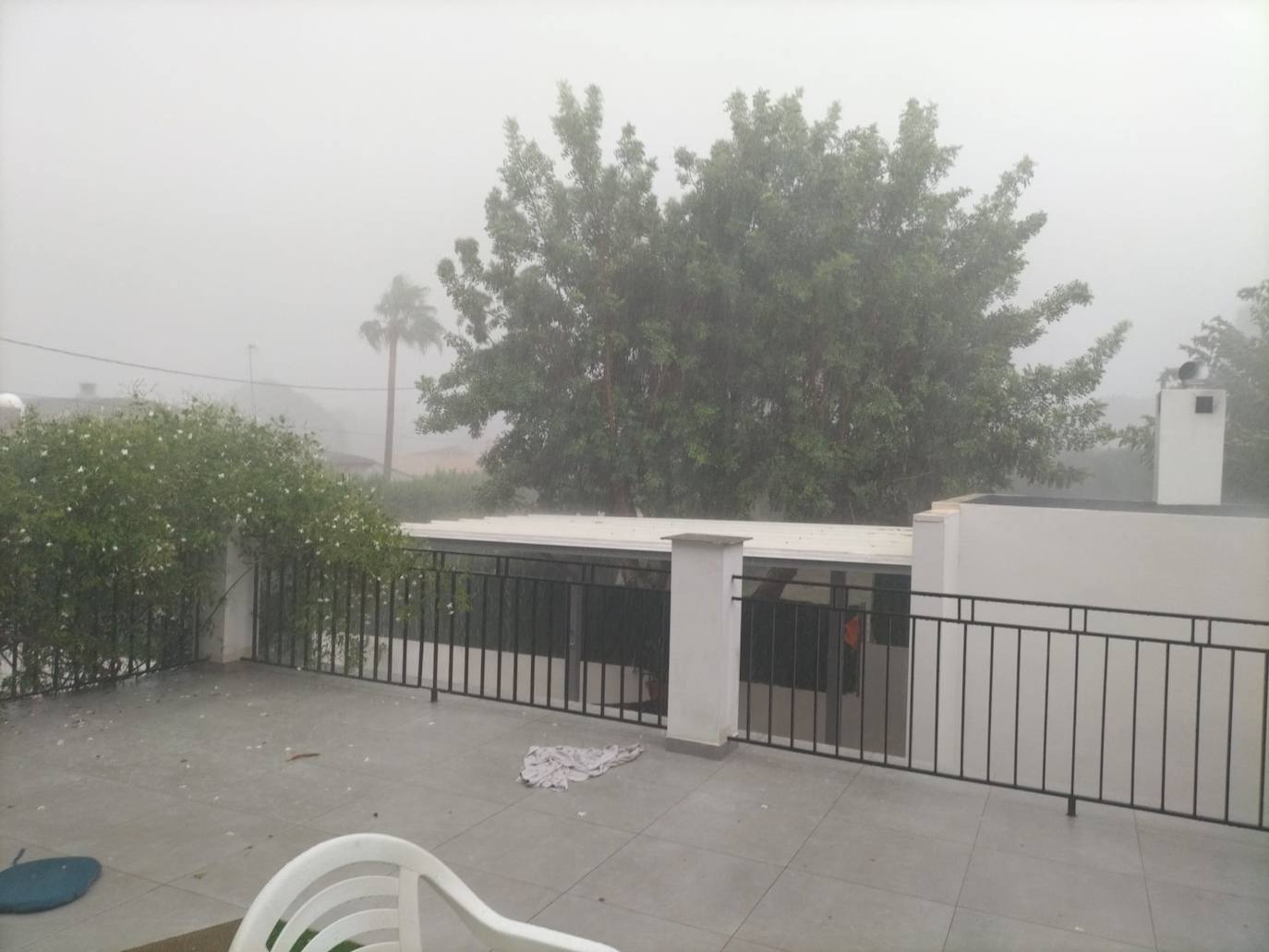 La tormenta descarga con fuerza en la Comunitat Valenciana