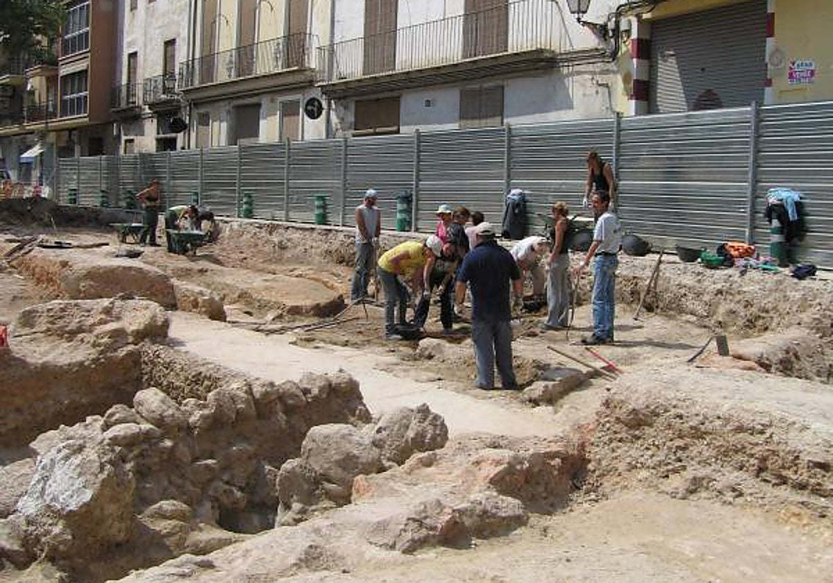 Excavaciones arqueológicas del año 2008 en la Plaza Sant Jaume.