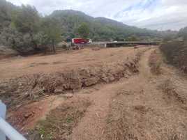 Tareas de limpieza en el barranco.