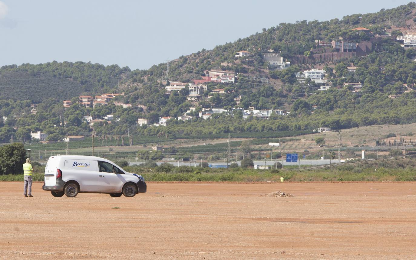 Así avanzan las obras en los terrenos de Volkswagen en Sagunto