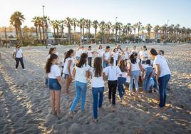 Playbacks y juegos para las candidatas a fallera mayor infantil de Valencia 2024