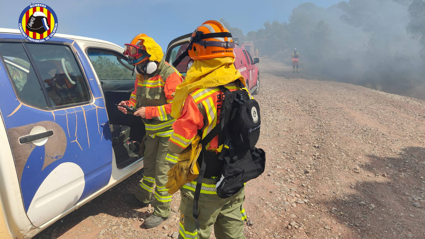 Fotos del incendio junto al monte Picayo, en la Sierra Calderona de Valencia