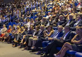 Palco de autoridades de los Premios Hostelería Valencia 2023.