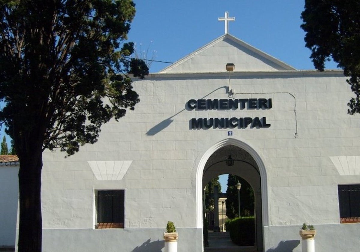 L'Alcúdia de Crespins ampliará el cementerio gracias a la cesión de Hacienda de un terreno