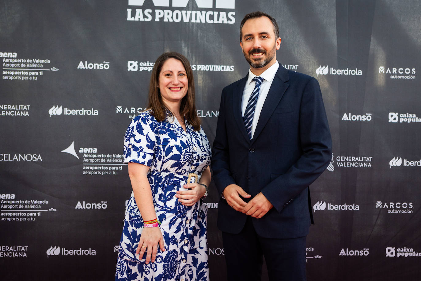 La síndica de Vox, Ana Vega, junto al diputado de la formación Miguel Pascual