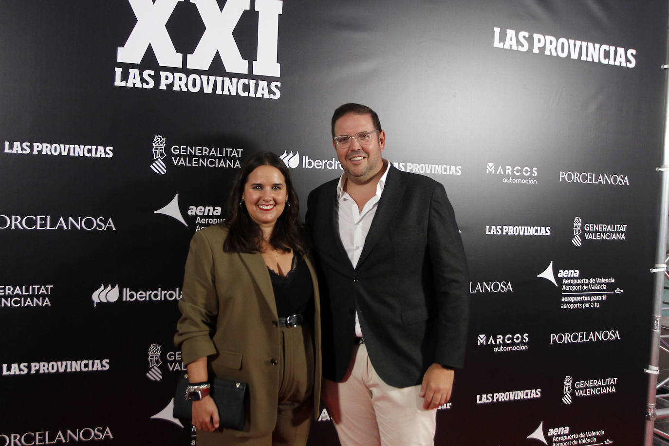 Paloma Mas (Plug Play) junto a José Vicente Vilaverde (Grupo JV Facility Services).