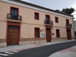 Edificio cedido para construir un nuevo centro de salud.