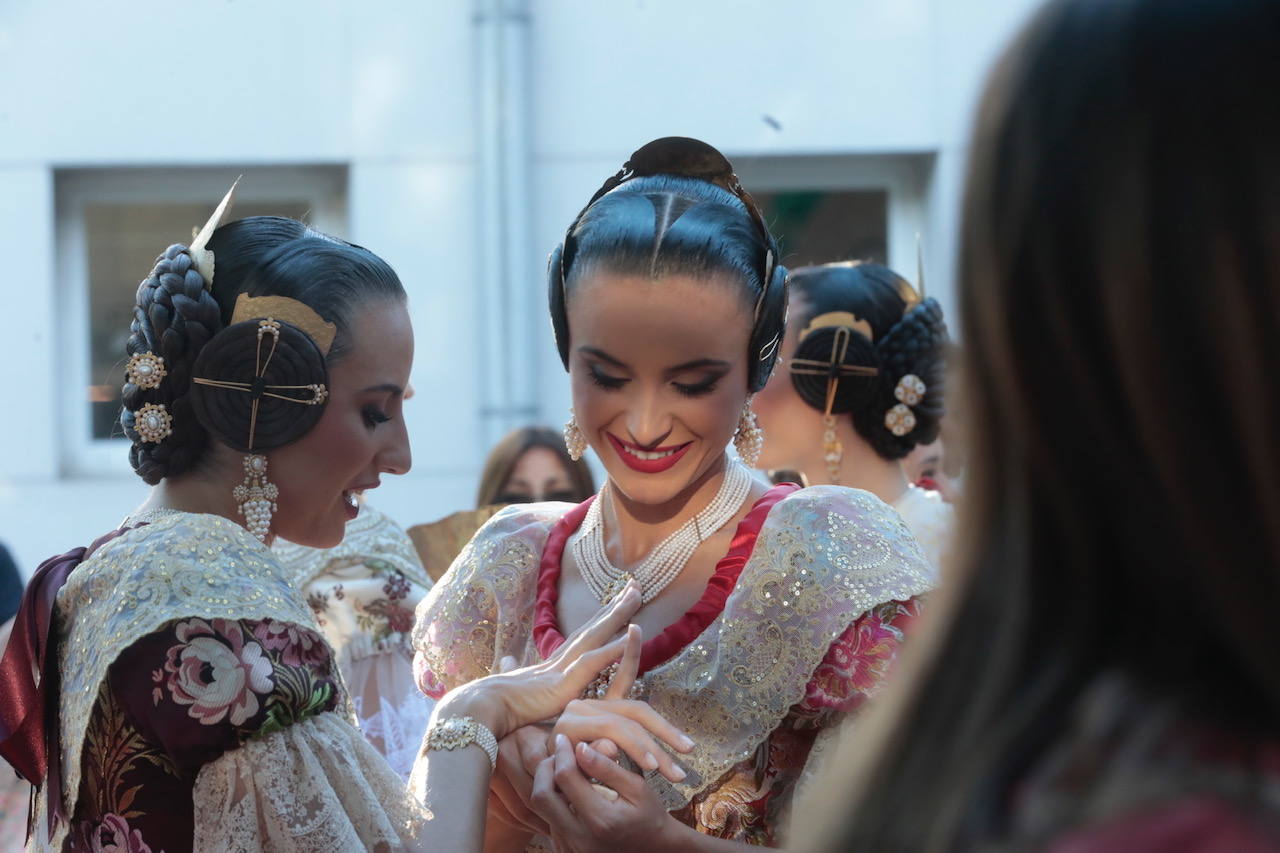 Gala fallera de la Fonteta: elección de las cortes y candidatas a falleras mayores de Valencia 2024