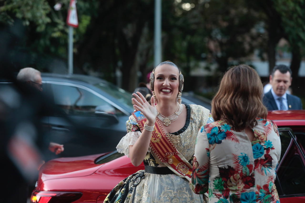 Gala fallera de la Fonteta: elección de las cortes y candidatas a falleras mayores de Valencia 2024