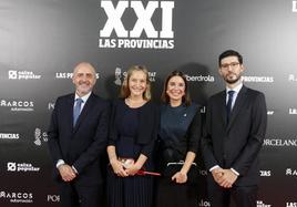 La sociedad valenciana arropa la fiesta de LAS PROVINCIAS