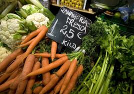 Este superalimento también es bajo en calorías por lo que es ideal en un proceso de pérdida de peso.