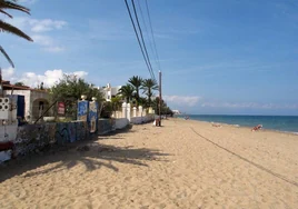 Viviendas en primera línea de playa en Blay Beach, en Dénia.