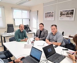 Reunión con Educación.